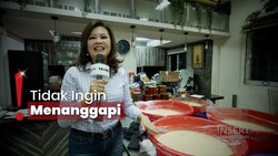 img-title Tak Terima Bika Ambon Di-review Buruk, Ci Mehong Perlihatkan Isi Dapur