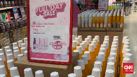 Jelang Puasa, Sirup Ramai Diburu Pengunjung Transmart Full Day Sale