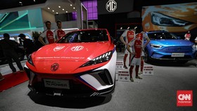 FOTO: Meraba 100 Tahun Kiprah MG di IIMS 2025