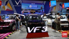 VinFast Serahkan 100 Kunci Pertama Buat Pembeli VF3