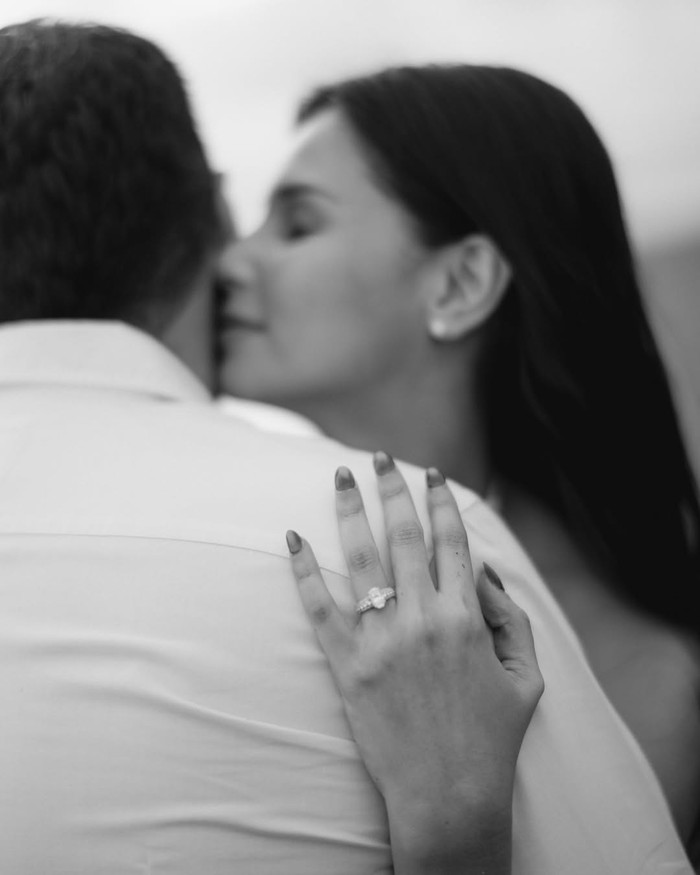 Yunita Siregar dan Wicky