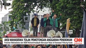 VIDEO: Aksi Mahasiswa Tolak Pemotongan Anggaran Pendidikan