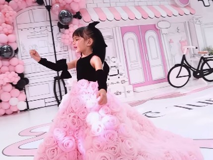 Terpopuler: Potret Mewah Ultah Claire Putri Shandy Aulia