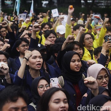 Menggema di Daring dan Luring, Mahasiswa Demo 
