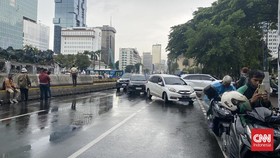 Jelang Aksi Indonesia Gelap, Polisi Tutup Jalan Arah Istana Negara