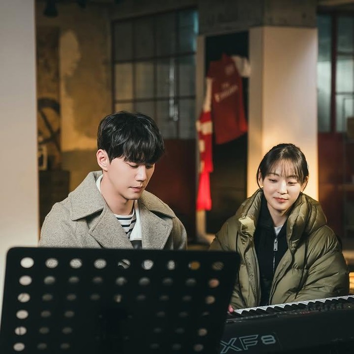 Lee Jun Young dan Jeon So Nee di Melo Movie