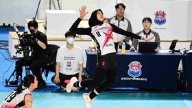 Top 3 Sports: Megawati Cs Gusur Hillstate, PSSI Proses Emil Audero