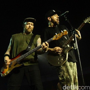 Lirik Lagu My December - Linkin Park