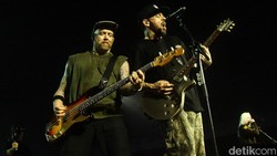 Lirik Lagu My December - Linkin Park