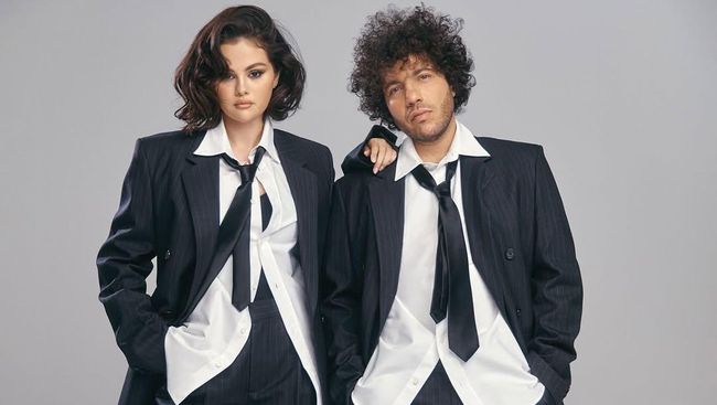 Lirik Lagu Scared of Loving You - Selena Gomez dan Benny Blanco