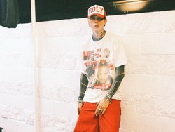 Lirik Lagu Rehab - Machine Gun Kelly