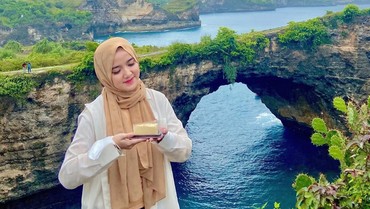 Terpopuler: Laura Anak Nikmir Akhirnya 'Sadar' vs Gurita Bisnis Wirda Mansur