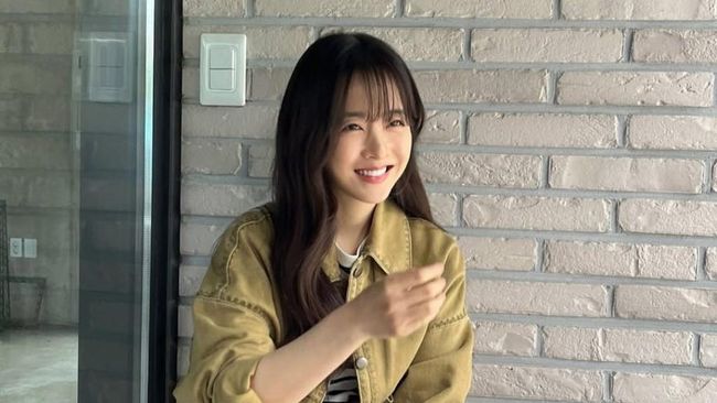 Get The Look: Casual OOTD ala Park Bo Young di Drakor Melo Movie