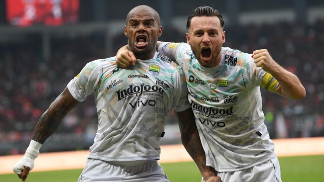 Persib Bandung mengumumkan berpisah dengan David da Silva usai kesuksesan meraih back to back juara Liga 1.