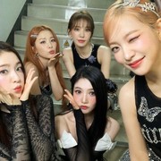 7 Rekomendasi Lagu Happy Vibes K-Pop yang Bikin Mood Kamu Naik!