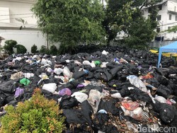 Wacana Retribusi Sampah Berdasar Bobot di Jogja Dibatalkan, Ini Gantinya