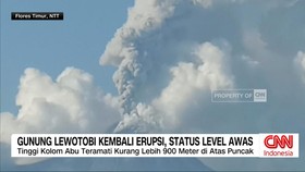 VIDEO: Gunung Lewotobi Kembali Erupsi, Status Level Awas