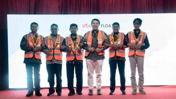 Utomodeck Group Resmikan Pabrik Solar Panel Terapung di Batam