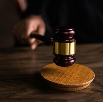 Dari Tahta ke Penjara, Ini Sederet Skandal Pejabat Dunia yang Mengguncang Sejarah