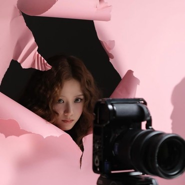 Lirik Lagu Hugs & Kisses - Jisoo