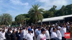 Gubernur-Wali Kota Terpilih Latihan Baris-Berbaris Pelantikan di Monas
