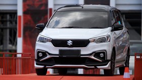 Test Drive Suzuki di IIMS 2025 Bisa Dapat GSX-R150 dan Logam Mulia