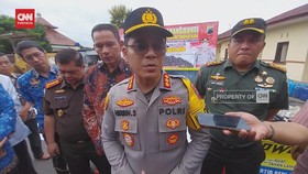 VIDEO: Polisi Tak Beri Pengawalan Kepala Daerah yang Ikut Retret