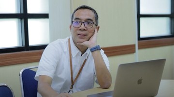 Profi Brian Yuliarto yang Dilantik Jadi Bos Badan Industri Mineral