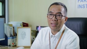 Disebut Bakal Gantikan Mendikti Satryo, Brian Yuliarto Tiba di Istana