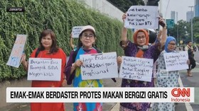 VIDEO: Emak-Emak Berdaster Protes Makan Bergizi Gratis