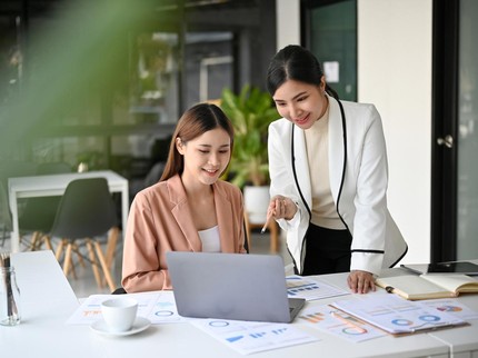 Arti Pekerja Outsourcing dan Bedanya dengan Karyawan Kontrak