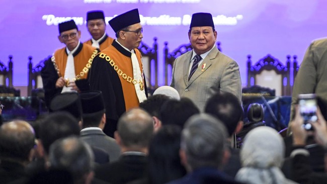 Ketua Mahkamah Agung (MA) Sunarto mengatakan jumlah hakim di Indonesia saat ini yang berjumlah 7.260 orang masih belum ideal.