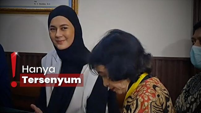 Tanpa Dihadiri Baim Wong, Paula Verhoeven Jalani 4 Jam Sidang Cerai