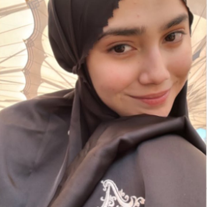<p>Momen ini dibagikan langsung oleh Syifa melalui laman Instagram-nya. Belum lama ini, ia bahkan mengabadikan momennya ketika berada di Madinah. (Foto: Instagram: @syifahadju)</p>