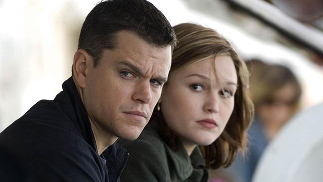 Jadwal Bioskop Trans TV malam ini (20 Februari) The Bourne Ultimatum. Berikut sinopsis The Bourne Ultimatum dibintangi Matt Damon.