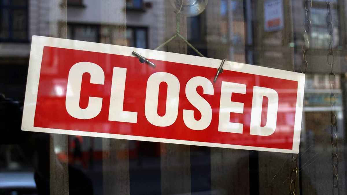 509 Kantor Cabang Bank Tutup, Ada Apa?