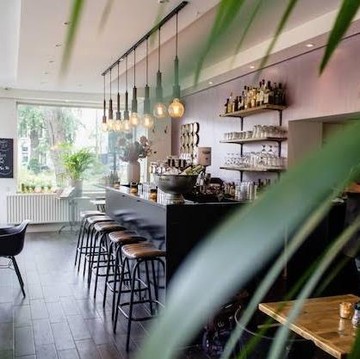 Top 5 List: Kafe Instagramable di Jakarta yang Wajib Kamu Kunjungi
