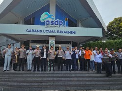 Kakorlantas Tinjau Pelabuhan Bakauheni-Merak, Pastikan Pemudik Terlayani Baik