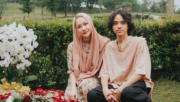 img-title Pesan Haru Noah Sinclair untuk Ashraf: 5 Tahun Tanpamu, Aku Kangen Kamu Setiap Hari