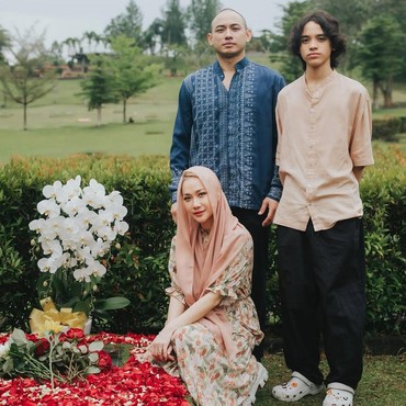 Ditemani Tiko Kunjungi Makam Ashraf, BCL: Cinta Kami padamu Tak Pernah Berubah