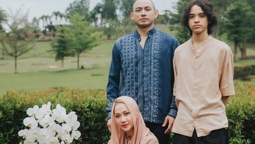 img-title Cinta Kami padamu Tak Pernah Berubah