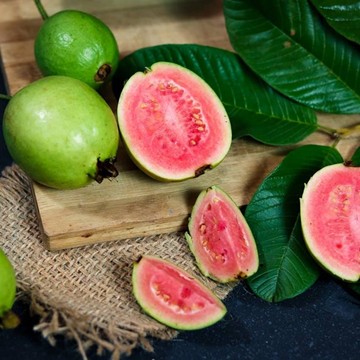 img-title Jangan Anggap Remeh, Ini Manfaat Daun Jambu Biji untuk Rambut Menurut Pakar!