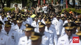 Buntut Demo, Kepala Daerah Dilarang ke Luar Negeri & Bikin Acara Mewah