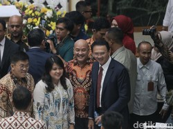 Gembira Pramono Lihat Anies dan Ahok Akur Saat Pelantikan