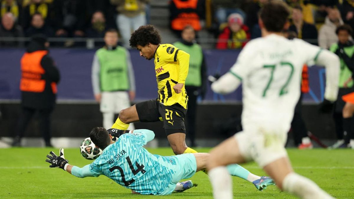 Hasil Liga Champions: Penalti Gagal, Dortmund Lewati Sporting