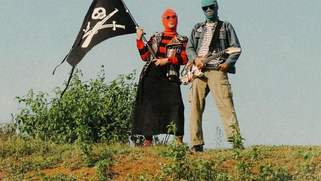 Profil Sukatani Band yang Kini Menjadi Lambang Perlawanan