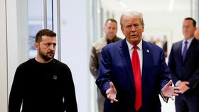 Trump Tinggal Selangkah 'Kuasai' Akses Mineral Tanah Jarang Ukraina