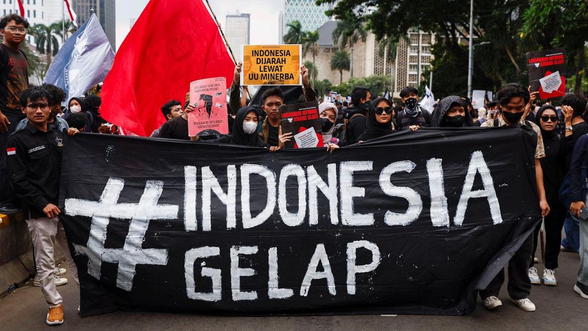 Delapan Peristiwa Penting selama Setahun Prabowo-Gibran