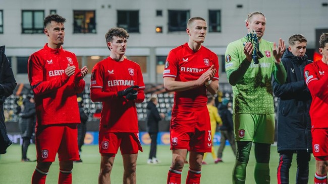 Bek Timnas Indonesia Mees Hilgers mengalami nasib sial saat FC Twente dikalahkan Bodo/Glimt 2-5 di Stadion Aspmyra, Bodo, Kamis (20/2) malam waktu setempat.