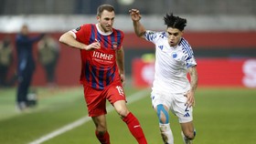 FOTO: Kevin Diks 'Memasak', Cetak 1 Gol dan 1 Assist